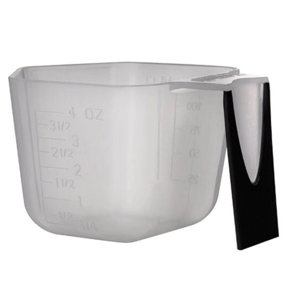 NWT Redken Gear Measuring Scoop - Picture 1 of 1